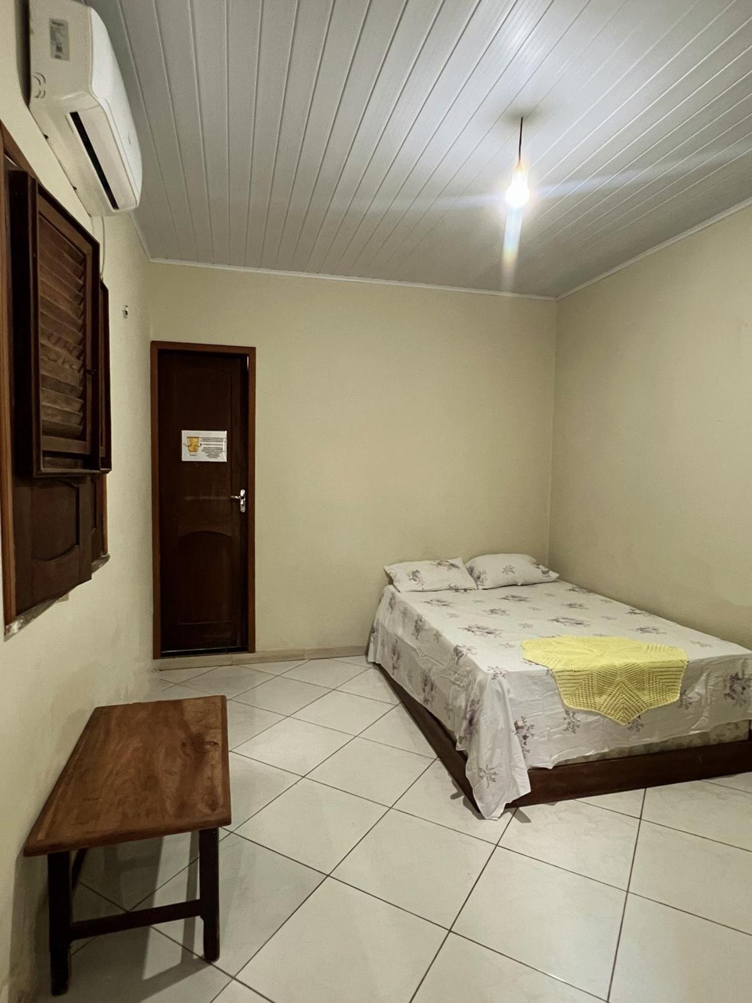 Lazer Hostel 巴雷里尼亚斯 外观 照片