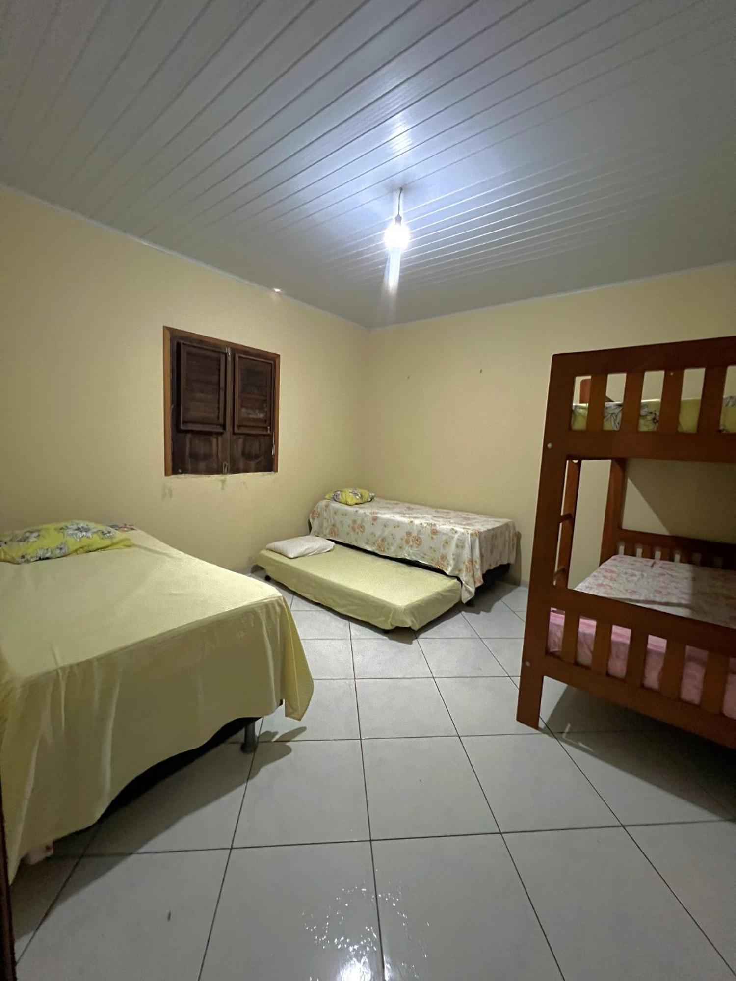 Lazer Hostel 巴雷里尼亚斯 外观 照片